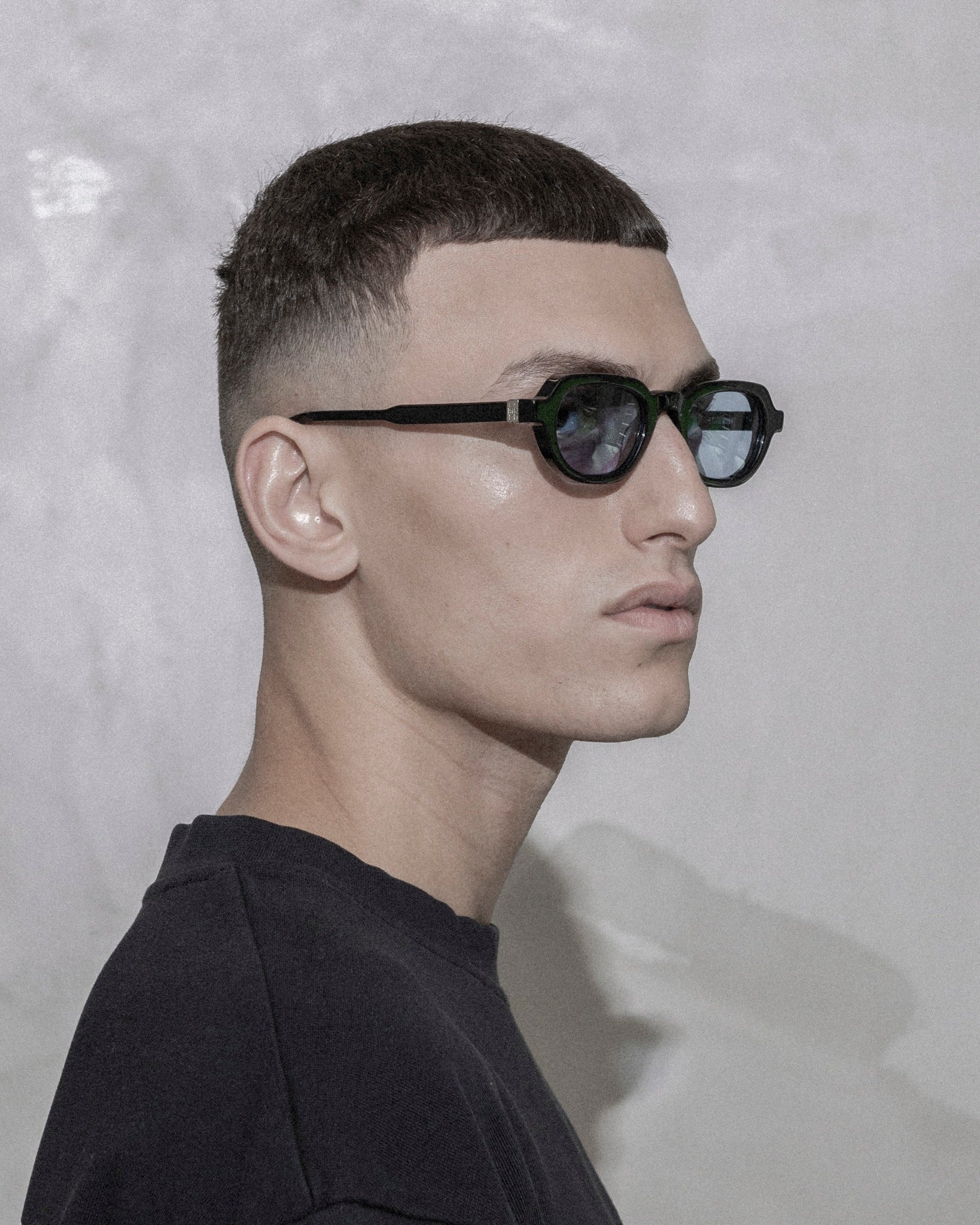 Banks - Black - Image 4