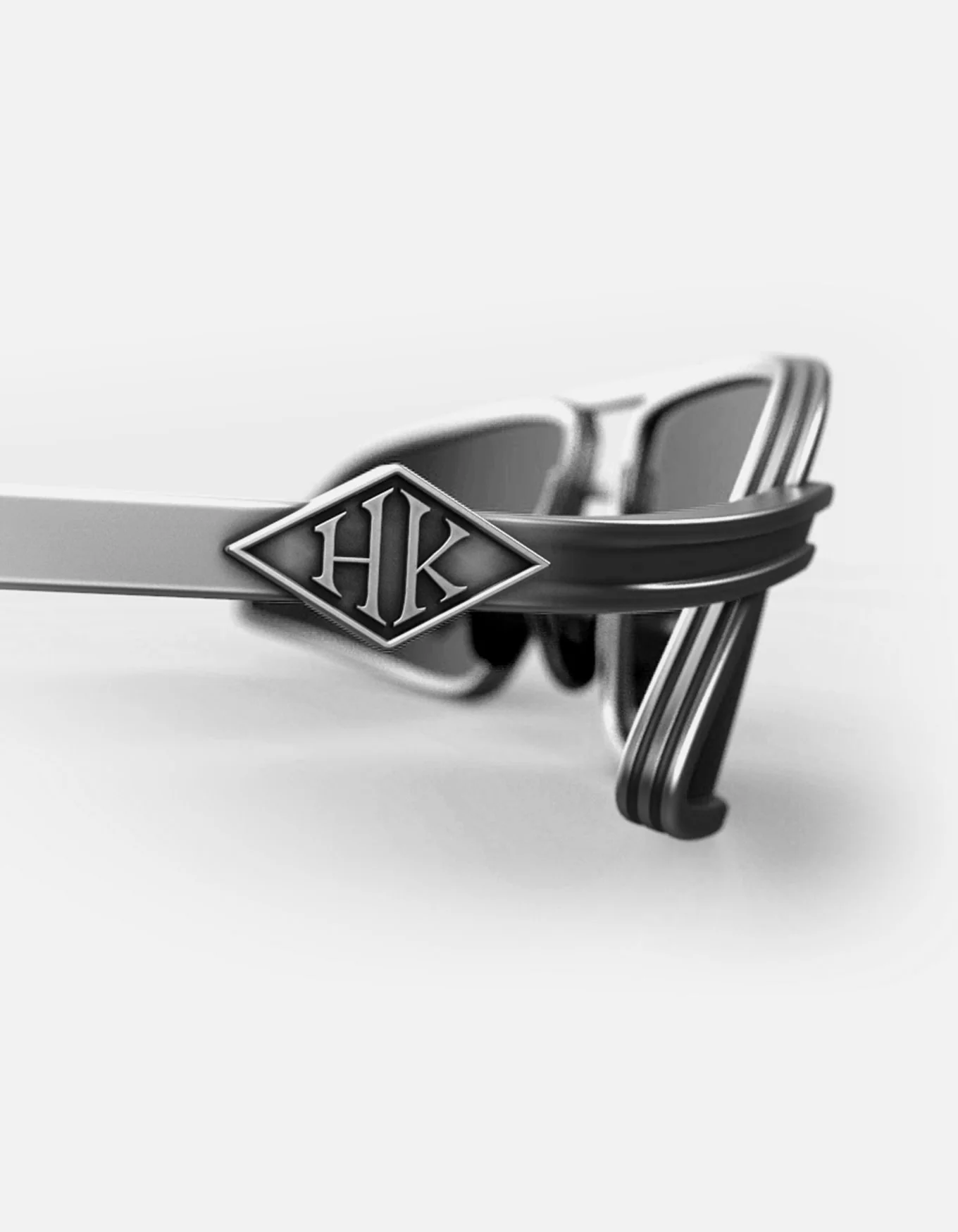 Demo Low - Metal - Image 4